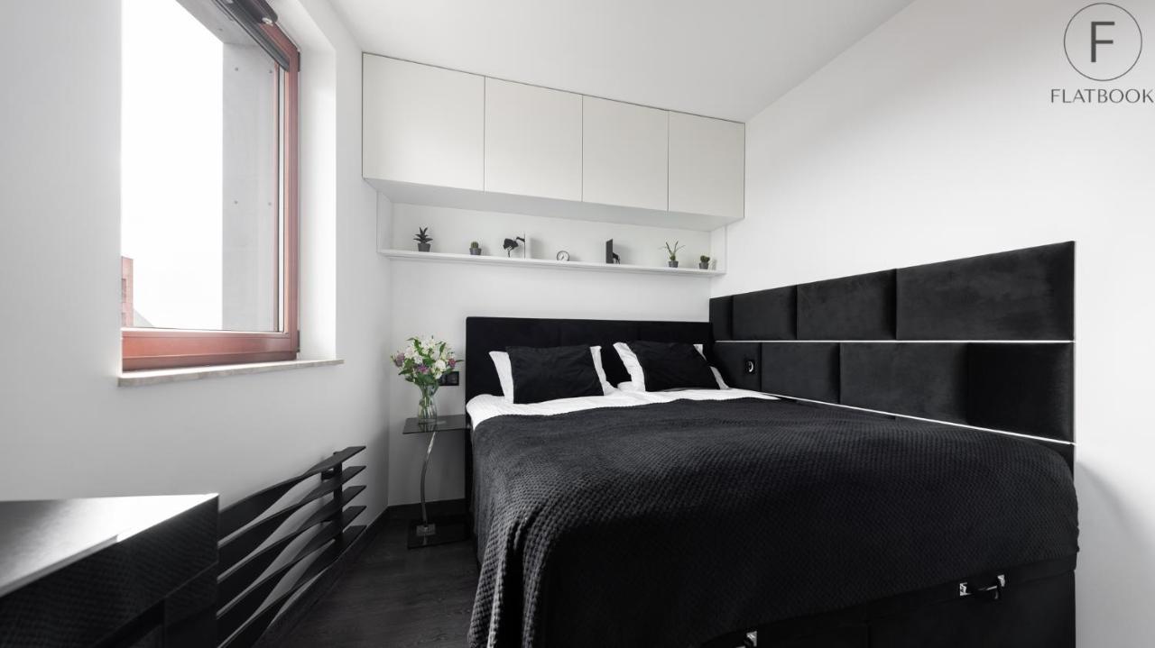 Flatbook Apartments Waterlane Island Spa With Riverview Danzig Exterior foto